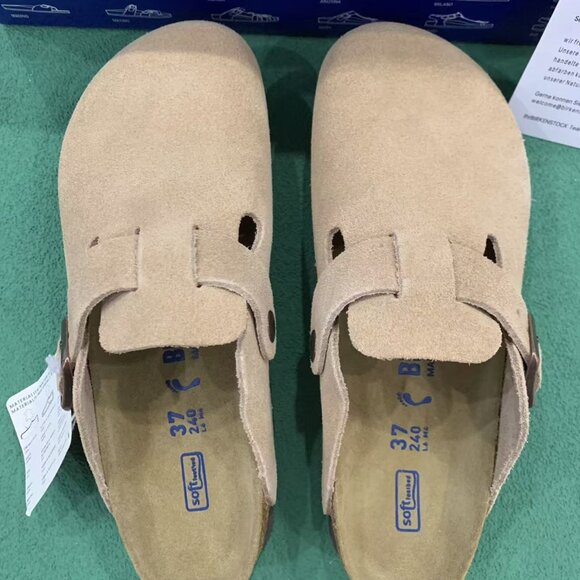 Birkenstock Shoes - Birkenstock Boston Women's Cream Clogs narrow size 37